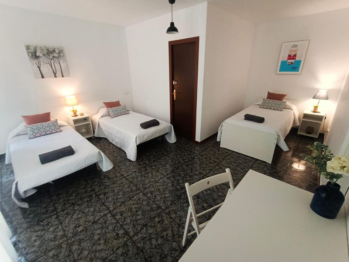 By Plaza Urquinaona Rooms Barcelona Exteriör bild